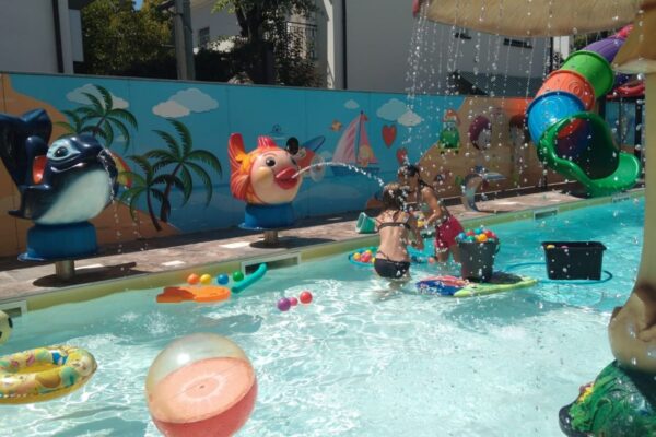 residence riccione con piscina (3)